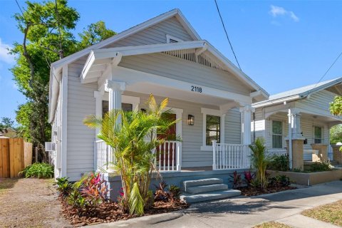 Villa ou maison à Tampa, Floride 3 chambres, 83.8 m2 № 2356604