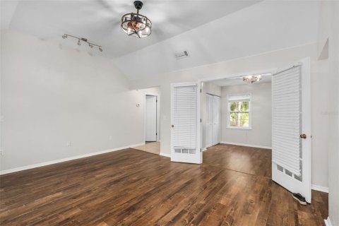 House in Gainesville, Florida 3 bedrooms, 116.69 sq.m. № 1818997 - photo 3
