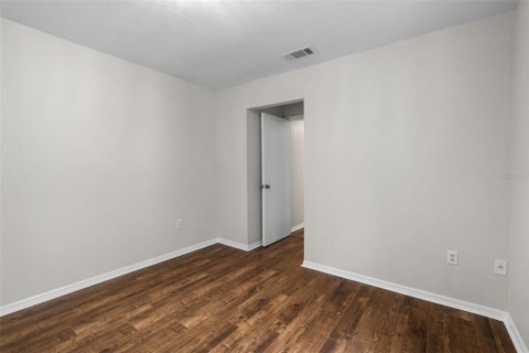 House in Gainesville, Florida 3 bedrooms, 116.69 sq.m. № 1818997 - photo 14