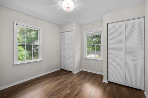 House in Gainesville, Florida 3 bedrooms, 116.69 sq.m. № 1818997 - photo 13