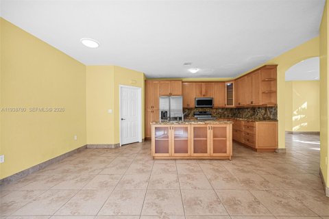Touwnhouse à louer à Miami, Floride: 4 chambres, 183.85 m2 № 1996524 - photo 21