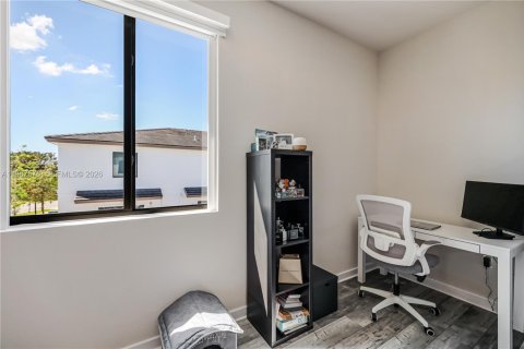 Купить виллу или дом в Хомстед, Флорида 3 спальни, 158.4м2, № 2048899 - фото 27