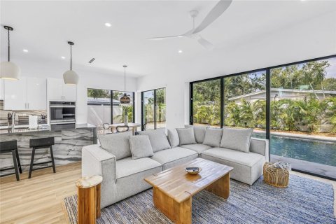 Villa ou maison à louer à Sarasota, Floride: 5 chambres, 278.71 m2 № 2415042 - photo 12