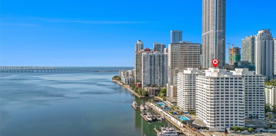 Studio à Condo à Miami, Floride  № 2000491