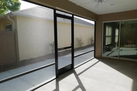 Villa ou maison à louer à The Villages, Floride: 3 chambres, 151.99 m2 № 2404715 - photo 6