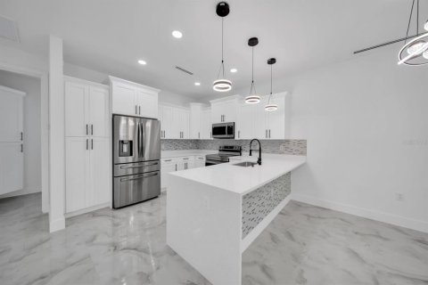 Casa en venta en Lehigh Acres, Florida, 3 dormitorios, 142.7 m2 № 2386259 - foto 8
