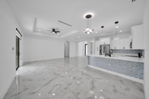 Casa en venta en Lehigh Acres, Florida, 3 dormitorios, 142.7 m2 № 2386259 - foto 21