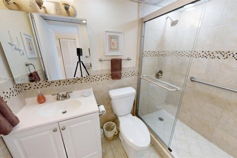 Condo in Key Largo, Florida, 2 bedrooms  № 1867158 - photo 15