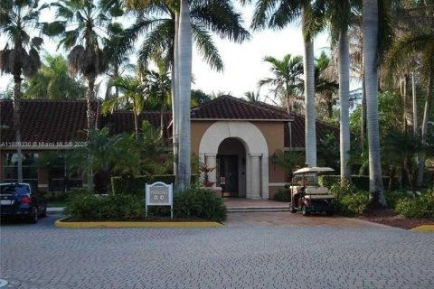 Copropriété à vendre à Miramar, Floride: 2 chambres, 89.74 m2 № 2173999 - photo 3