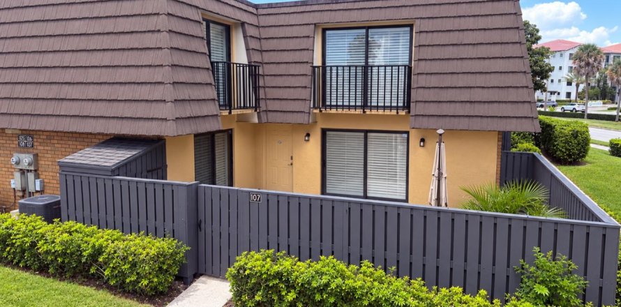 Touwnhouse à West Palm Beach, Floride 2 chambres, 114.83 m2 № 2338280