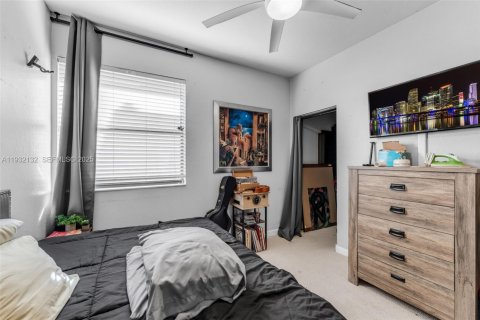 Купить виллу или дом в Катлер-Бей, Флорида 4 комнаты, 185.8м2, № 1991635 - фото 12