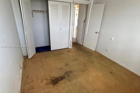 Condominio en venta en Miami, Florida, 2 dormitorios, 88.44 m2 № 2174640 - foto 4