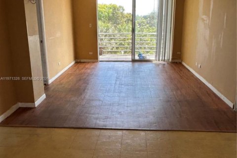 Condominio en venta en Miami, Florida, 2 dormitorios, 88.44 m2 № 2174640 - foto 6