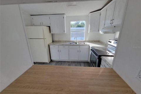 Appartement à louer à Belleview, Floride: 2 chambres, 118.54 m2 № 2390791 - photo 3
