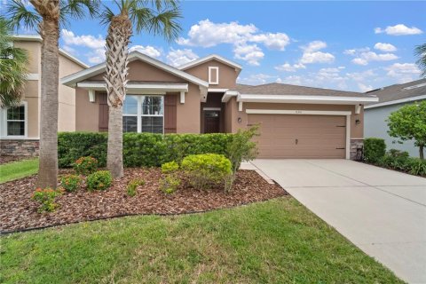 House in Apollo Beach, Florida 4 bedrooms, 215.07 sq.m. № 1910265 - photo 2