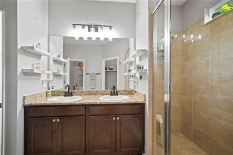 House in Apollo Beach, Florida 4 bedrooms, 215.07 sq.m. № 1910265 - photo 26