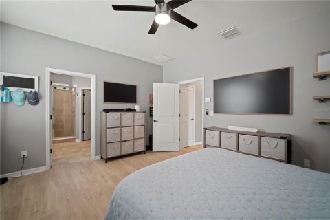 House in Apollo Beach, Florida 4 bedrooms, 215.07 sq.m. № 1910265 - photo 25