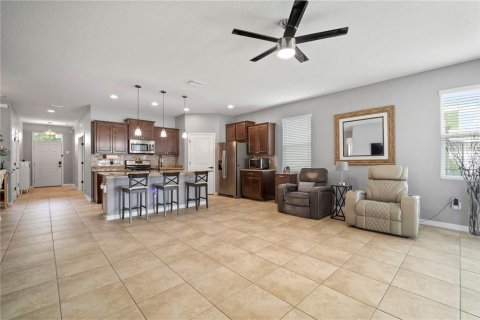 House in Apollo Beach, Florida 4 bedrooms, 215.07 sq.m. № 1910265 - photo 10