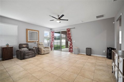 House in Apollo Beach, Florida 4 bedrooms, 215.07 sq.m. № 1910265 - photo 20