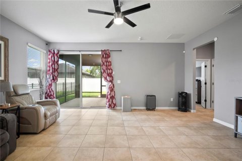 House in Apollo Beach, Florida 4 bedrooms, 215.07 sq.m. № 1910265 - photo 21