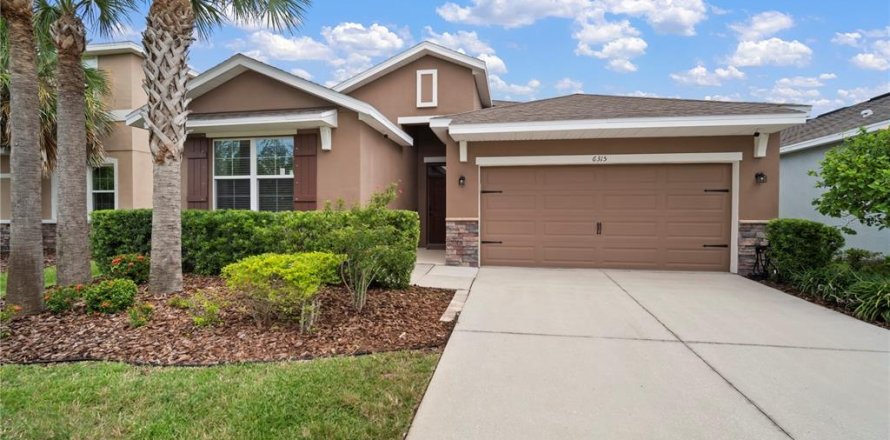 House in Apollo Beach, Florida 4 bedrooms, 215.07 sq.m. № 1910265