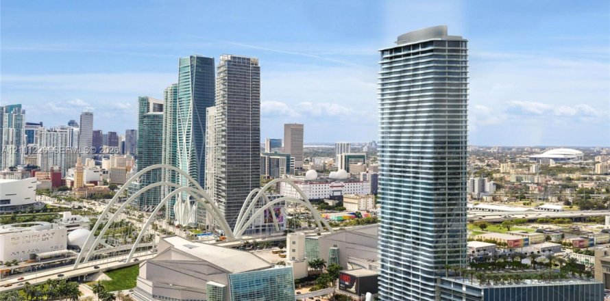 Condo in Miami, Florida, 3 bedrooms  № 2401942