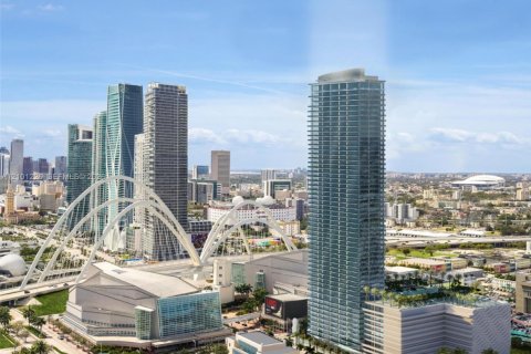 Condo in Miami, Florida, 3 bedrooms  № 2401942 - photo 4