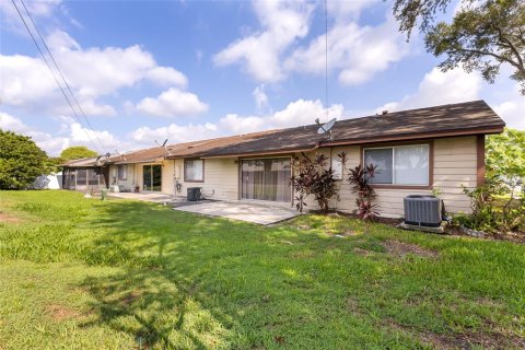 Touwnhouse à vendre à Orlando, Floride: 3 chambres, 123.19 m2 № 1899616 - photo 23