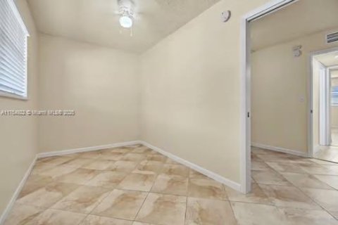 Condo in Davie, Florida, 3 bedrooms  № 1695368 - photo 16