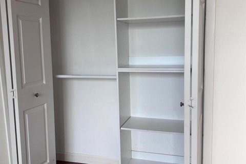 Condominio en alquiler en Weston, Florida, 2 dormitorios, 118.26 m2 № 2077438 - foto 4