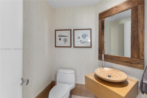 Купить кондоминиум в Майами, Флорида 2 спальни, 174.47м2, № 2040139 - фото 27