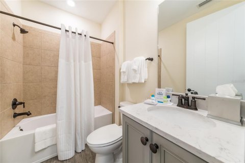 Villa ou maison à vendre à Kissimmee, Floride: 5 chambres, 244.52 m2 № 2419657 - photo 14