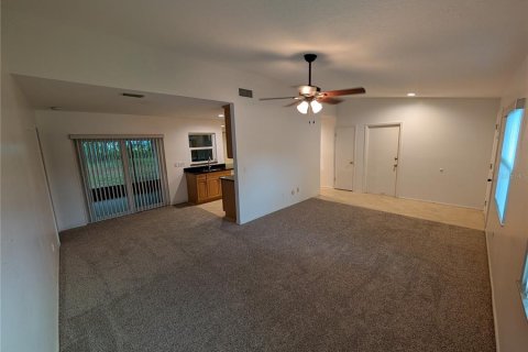 House in Odessa, Florida 3 bedrooms, 148.74 sq.m. № 1807389 - photo 6