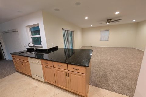 House in Odessa, Florida 3 bedrooms, 148.74 sq.m. № 1807389 - photo 4