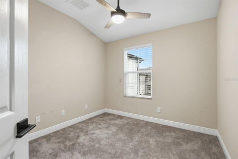 House in Clearwater, Florida 3 bedrooms, 172.15 sq.m. № 2410170 - photo 28