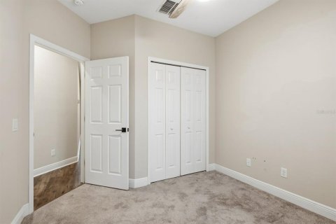 House in Clearwater, Florida 3 bedrooms, 172.15 sq.m. № 2410170 - photo 29