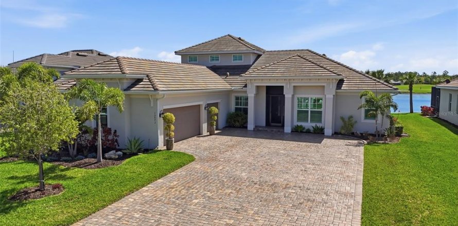 Villa ou maison à Punta Gorda, Floride 4 chambres, 282.52 m2 № 2308494