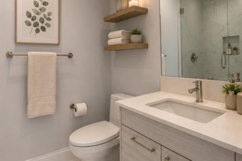 Condo in Saint Petersburg, Florida, 2 bedrooms  № 2275474 - photo 30