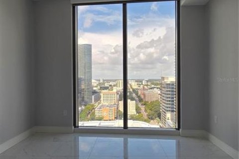 Condo in Saint Petersburg, Florida, 2 bedrooms  № 2275474 - photo 27