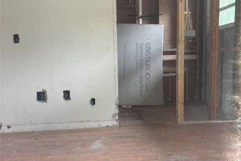 Casa en venta en Orlando, Florida, 4 dormitorios, 220.46 m2 № 1905500 - foto 7
