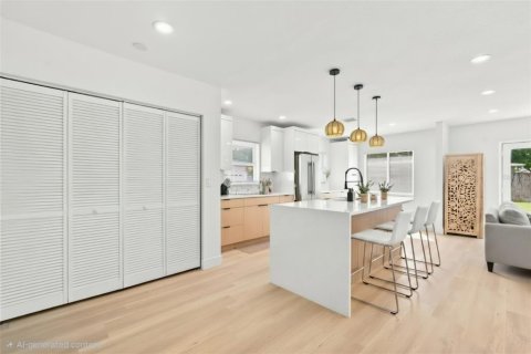 Villa ou maison à vendre à Saint Petersburg, Floride: 4 chambres, 137.03 m2 № 2239003 - photo 4