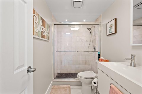 Copropriété à vendre à Hallandale Beach, Floride: 1 chambre, 81.38 m2 № 2147158 - photo 19