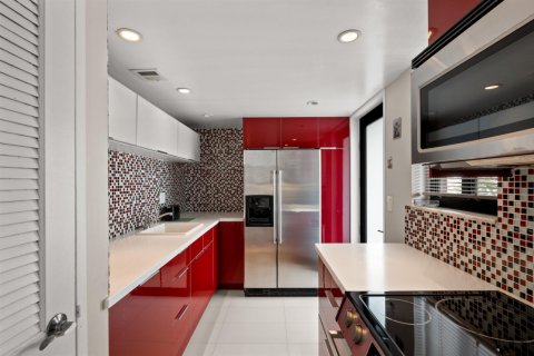 Copropriété à vendre à Hallandale Beach, Floride: 1 chambre, 81.38 m2 № 2147158 - photo 15