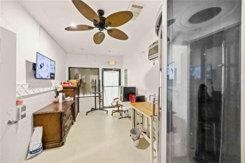 Immobilier commercial à vendre à Port Charlotte, Floride: 128.58 m2 № 2201856 - photo 3