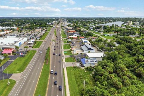 Immobilier commercial à vendre à Port Charlotte, Floride: 128.58 m2 № 2201856 - photo 23