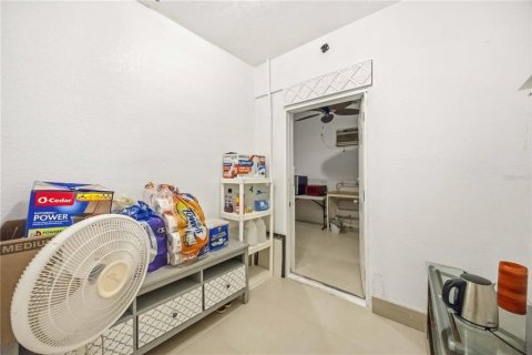 Immobilier commercial à vendre à Port Charlotte, Floride: 128.58 m2 № 2201856 - photo 16