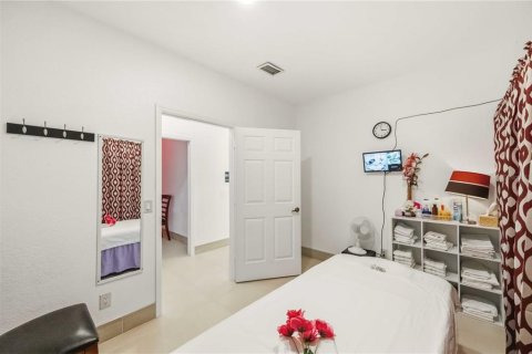 Immobilier commercial à vendre à Port Charlotte, Floride: 128.58 m2 № 2201856 - photo 13