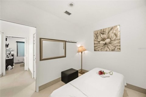 Immobilier commercial à vendre à Port Charlotte, Floride: 128.58 m2 № 2201856 - photo 17