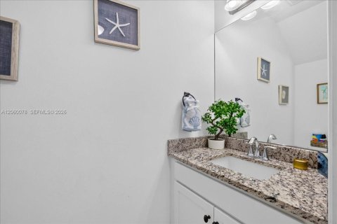 Villa ou maison à vendre à Pompano Beach, Floride: 3 chambres, 135.17 m2 № 2303703 - photo 13