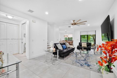 Villa ou maison à vendre à Pompano Beach, Floride: 3 chambres, 135.17 m2 № 2303703 - photo 3